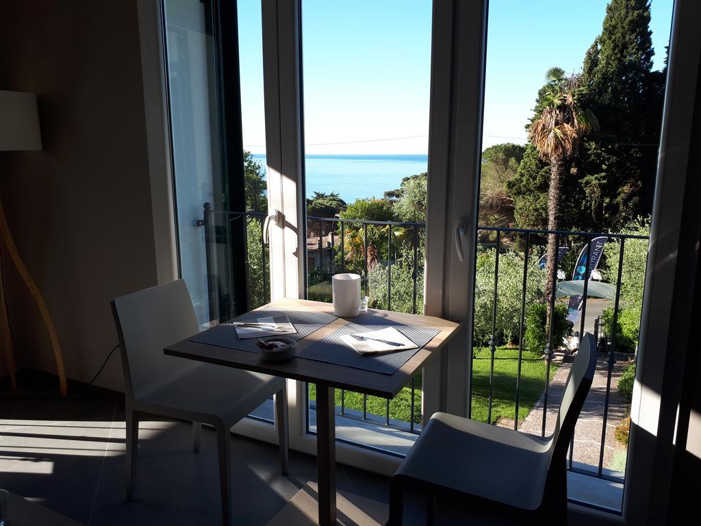 Albergo Blueline Tellaro Extérieur photo